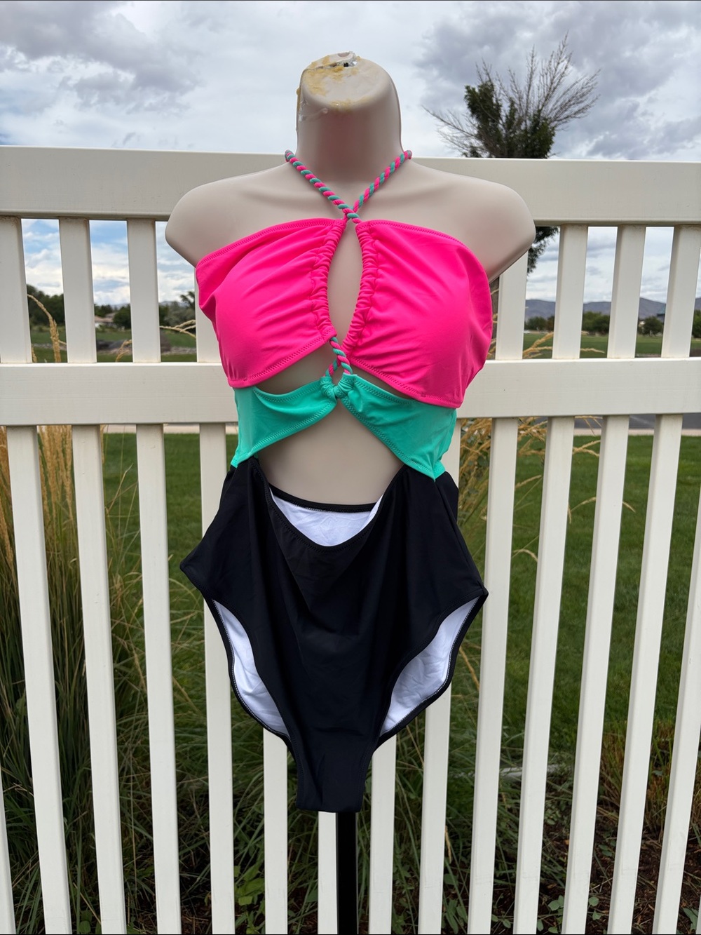 POPVIL Size XL, NWT One Piece Swimsuit